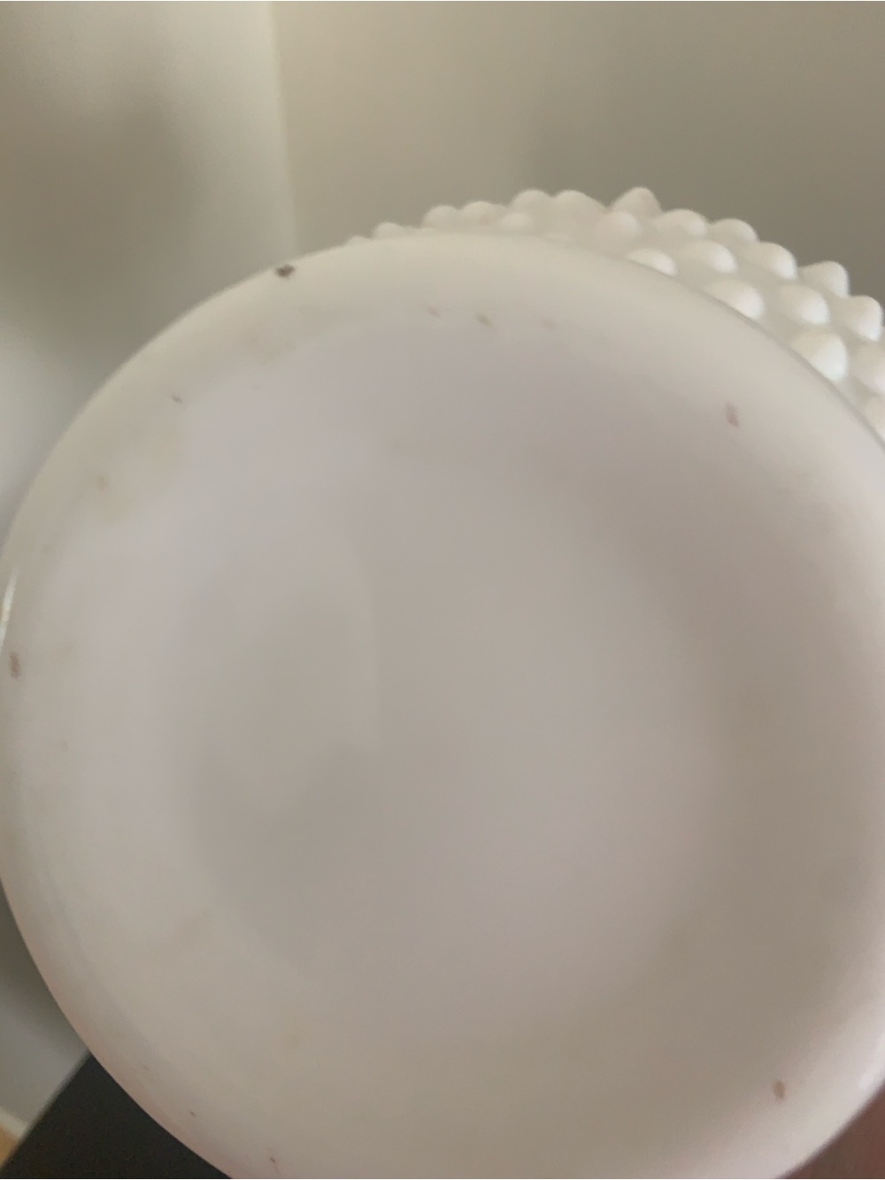 VTG Fenton hobnail vase - Picture 4 of 4